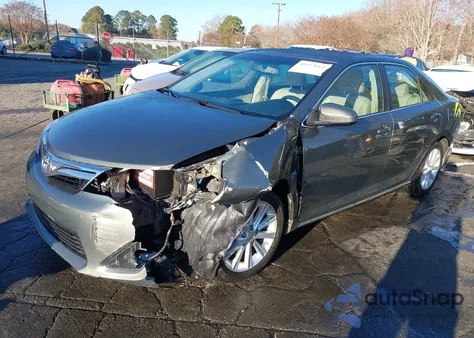 2012 Toyota Camry Xle V6 z USA, uszkodzony, nr VIN 4T1BK1FK8CU522255